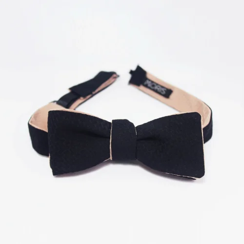 Moris - Bitter-Bisque Batwing Self Tie Bow Tie