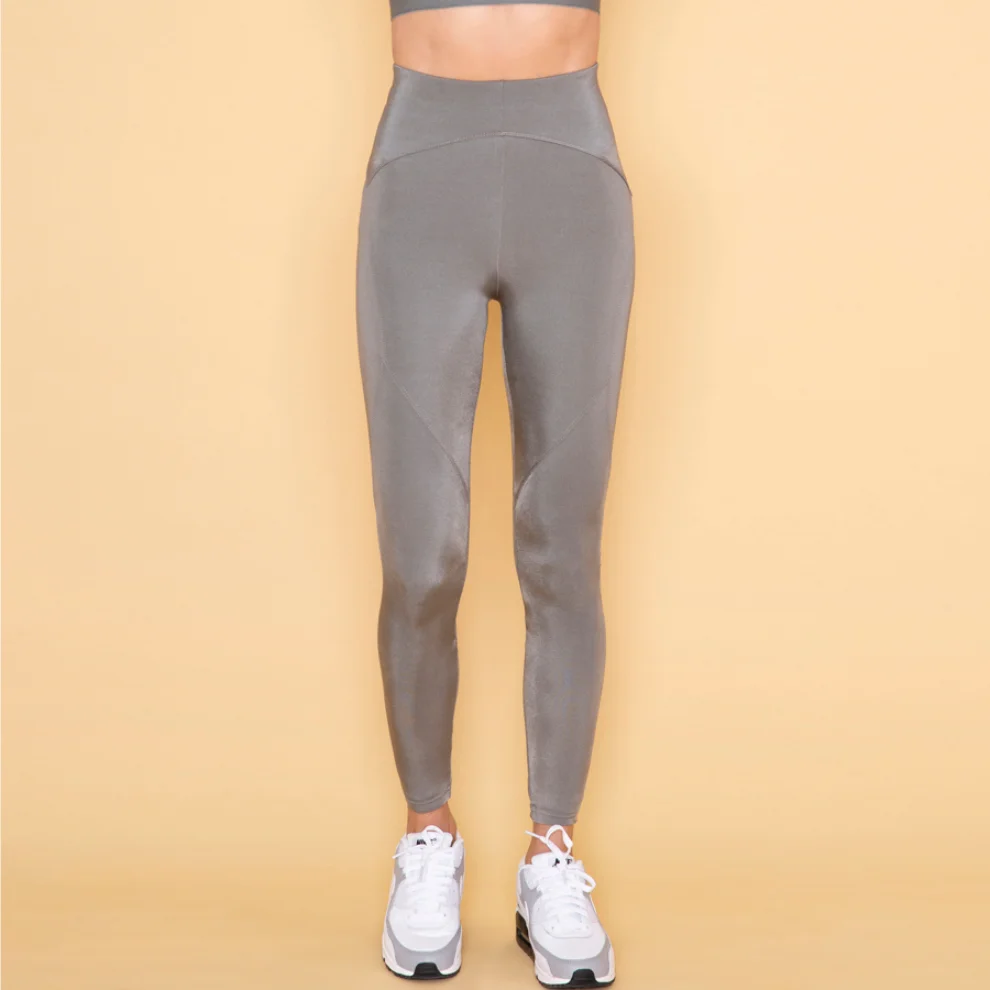 Hug the Moon - Cut-out Platinum Leggings