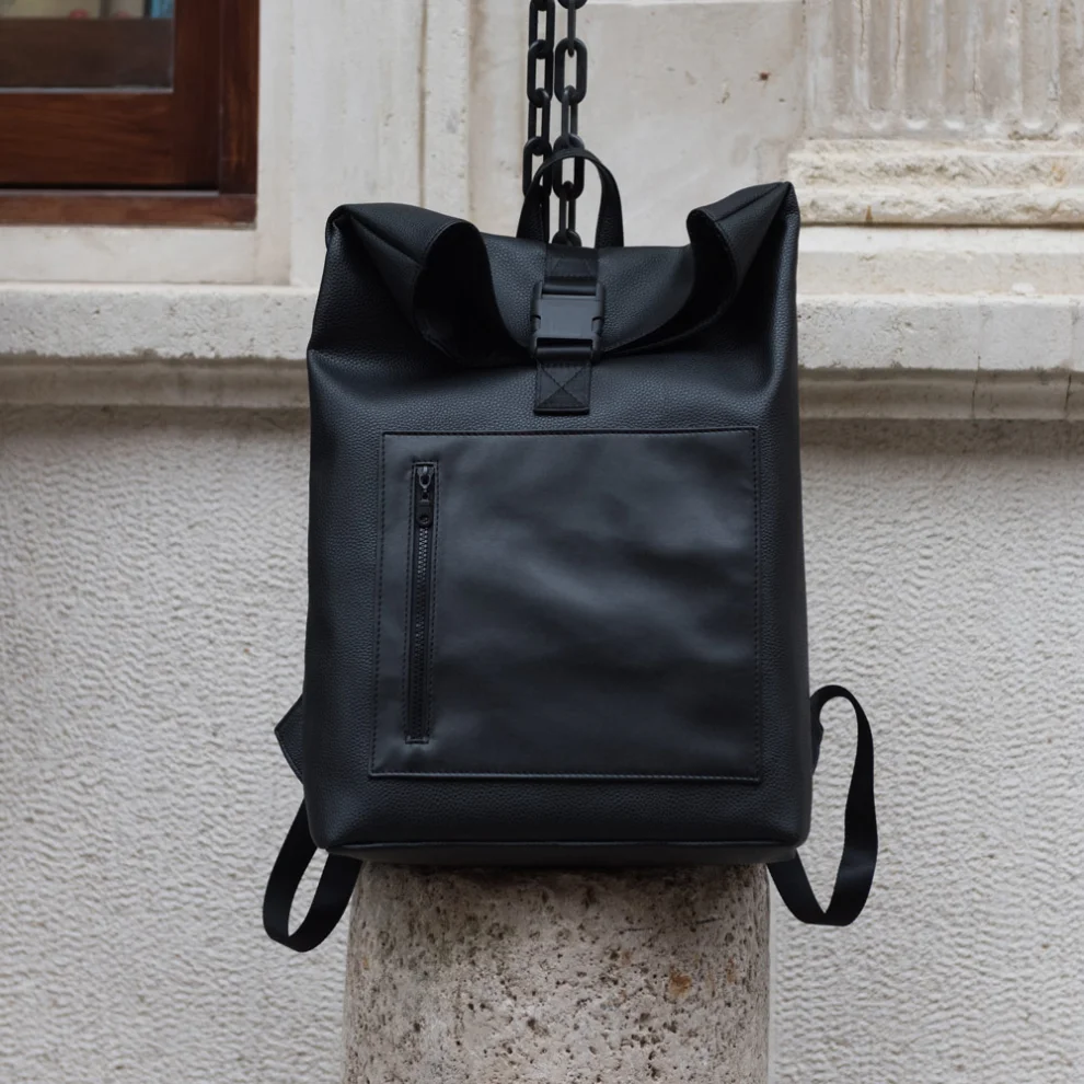 Design Studio Store - My City Backpack