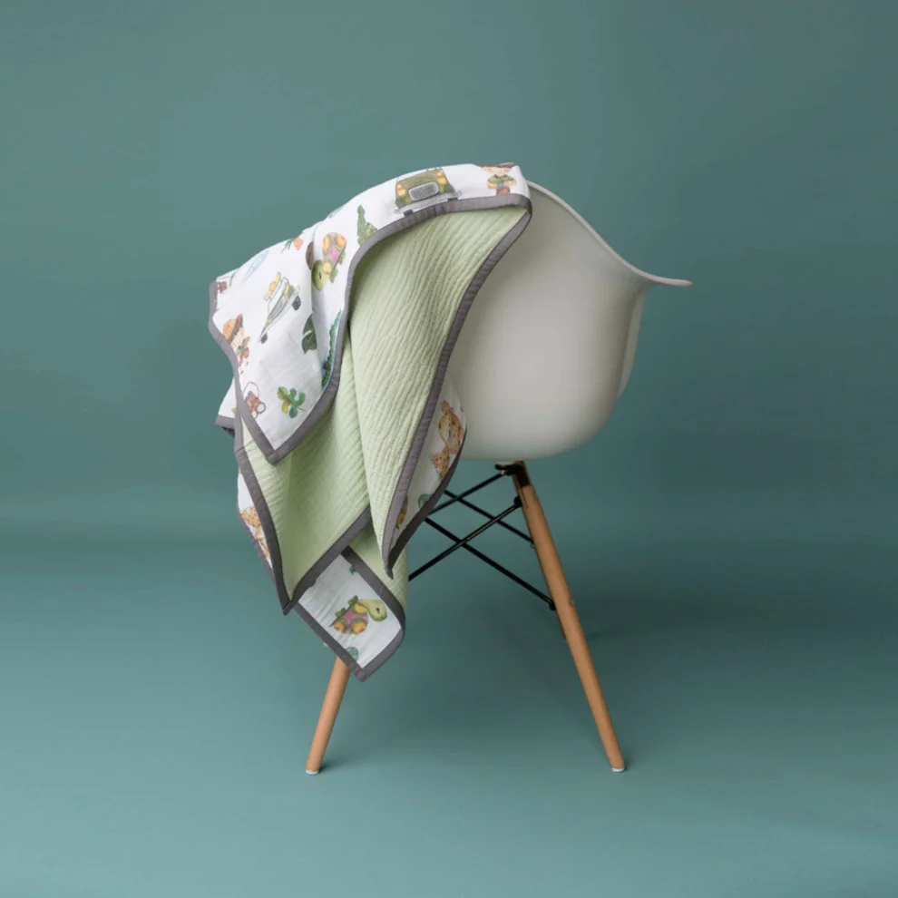 Bebe Bellota - Safari 6 Layer Organic Baby Muslin Quilt