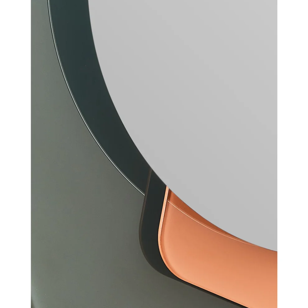 7020 Design Studio - Iris Mirror