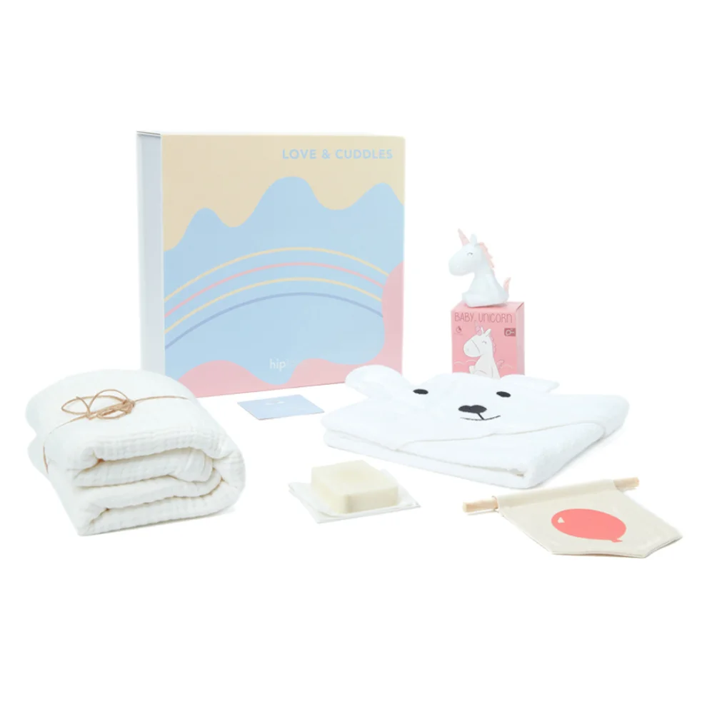 Hipbox - Love & Cuddles Newborn Box